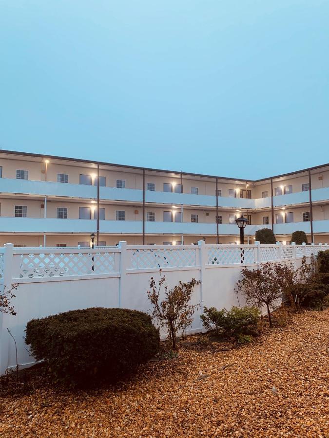 Baymont By Wyndham Front Royal Near Shenandoah National Park Hotel Exterior photo